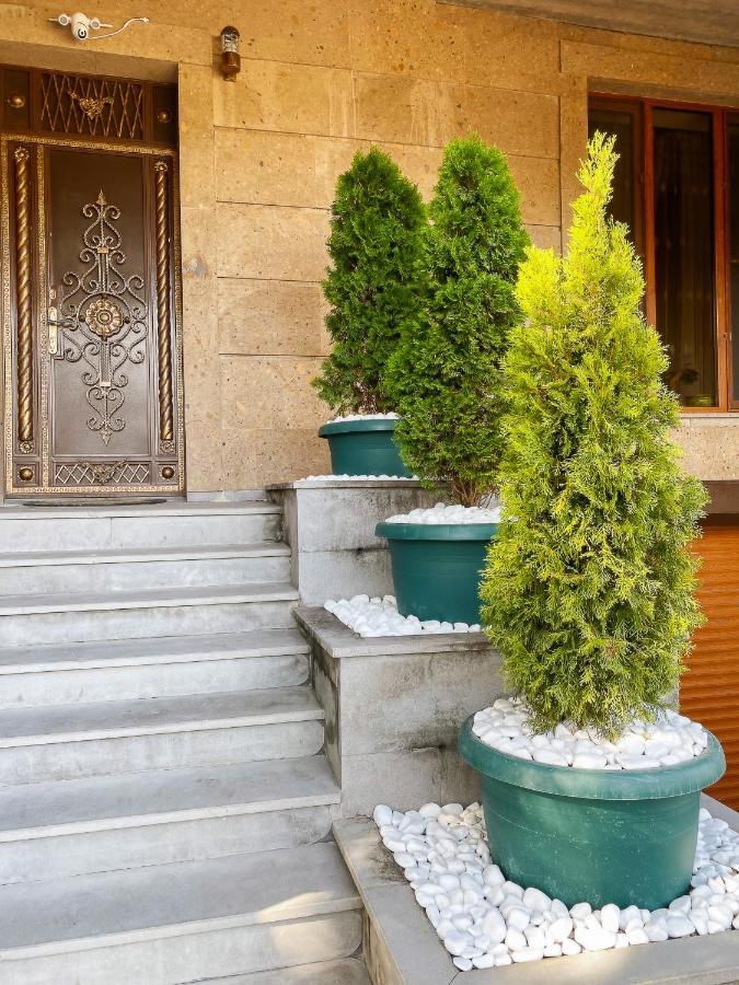 Shirbakyan Boutique Hotel & Apartments Yerevan Exterior photo